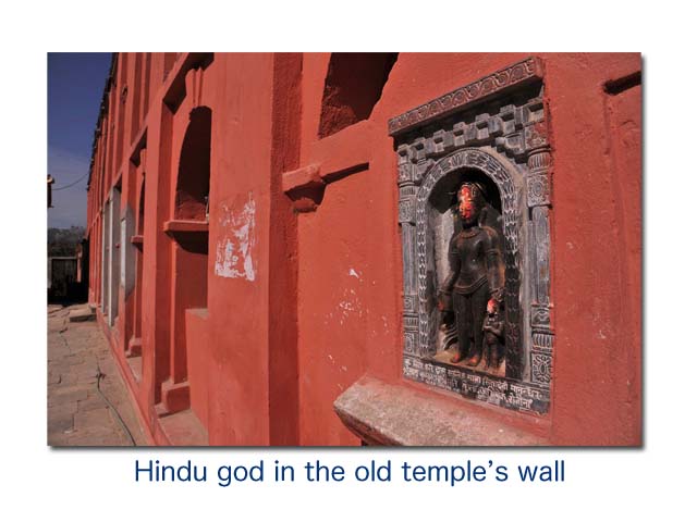 寺院のヒンドゥ神